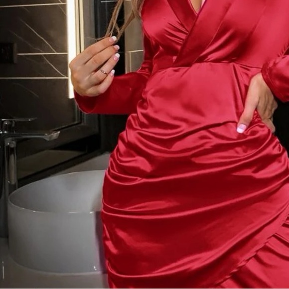 Shawl Collar Tulip Hem Satin Bodycon Dress - Picture 2 of 3